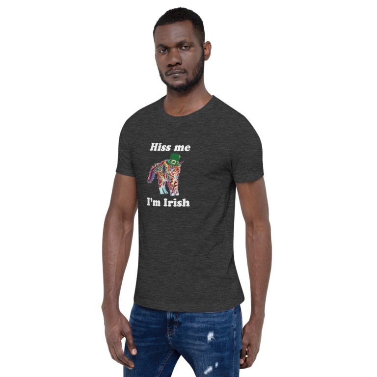 Hiss Me I'm Irish Cat T-Shirt - Image 17