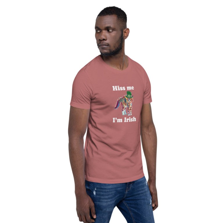 Hiss Me I'm Irish Cat T-Shirt - Image 24