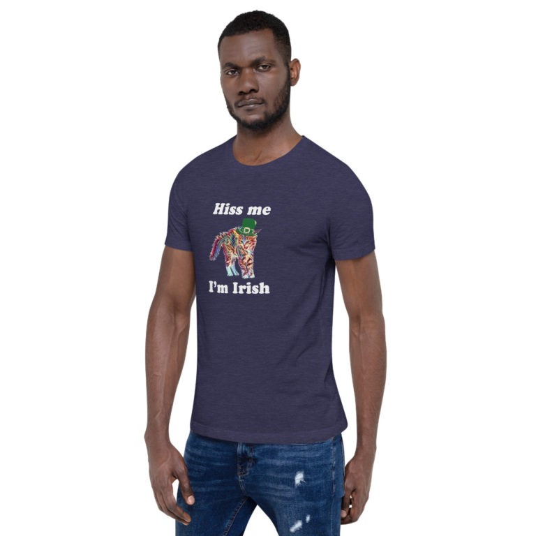 Hiss Me I'm Irish Cat T-Shirt - Image 11