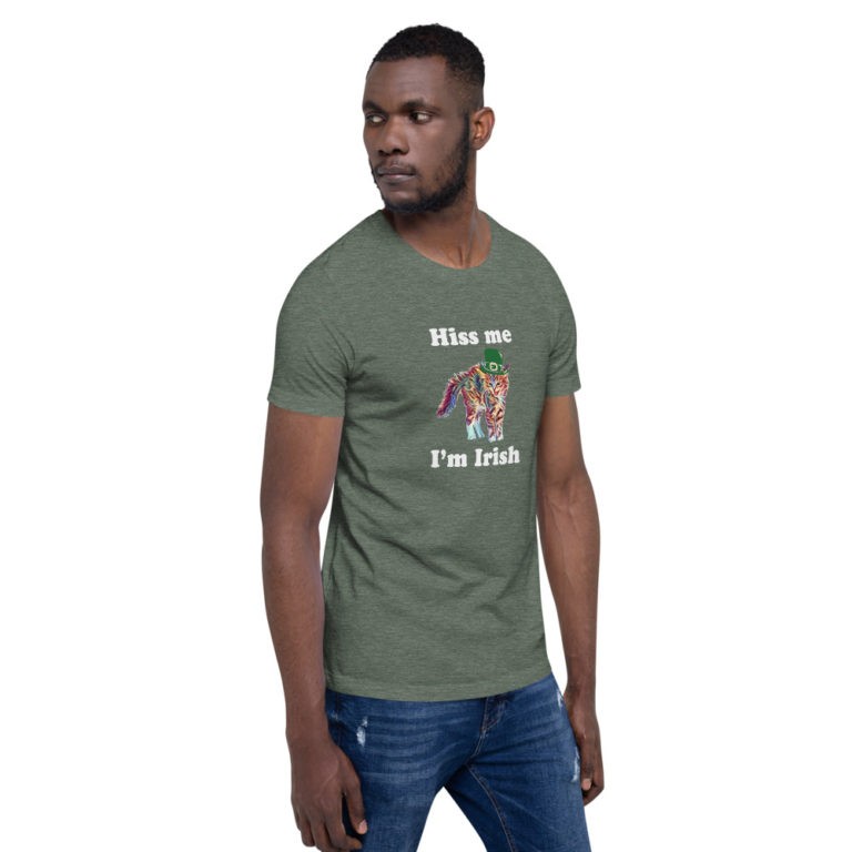 Hiss Me I'm Irish Cat T-Shirt - Image 9