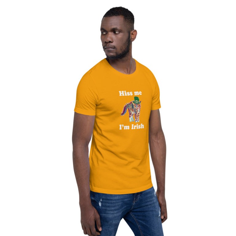 Hiss Me I'm Irish Cat T-Shirt - Image 36
